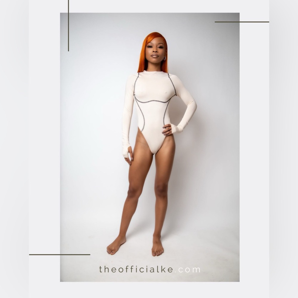 KE Exclusive Long Sleeves Contrast trim Design Bodysuit